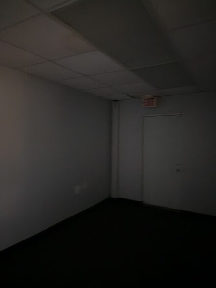 More Photos Of 1383 Gulf To Bay Blvd, Clearwater Unknown For Lease