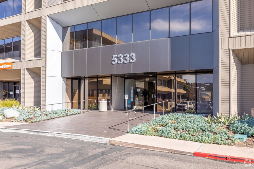 More Photos Of 5333 Mission Center Rd, San Diego Office For Lease
