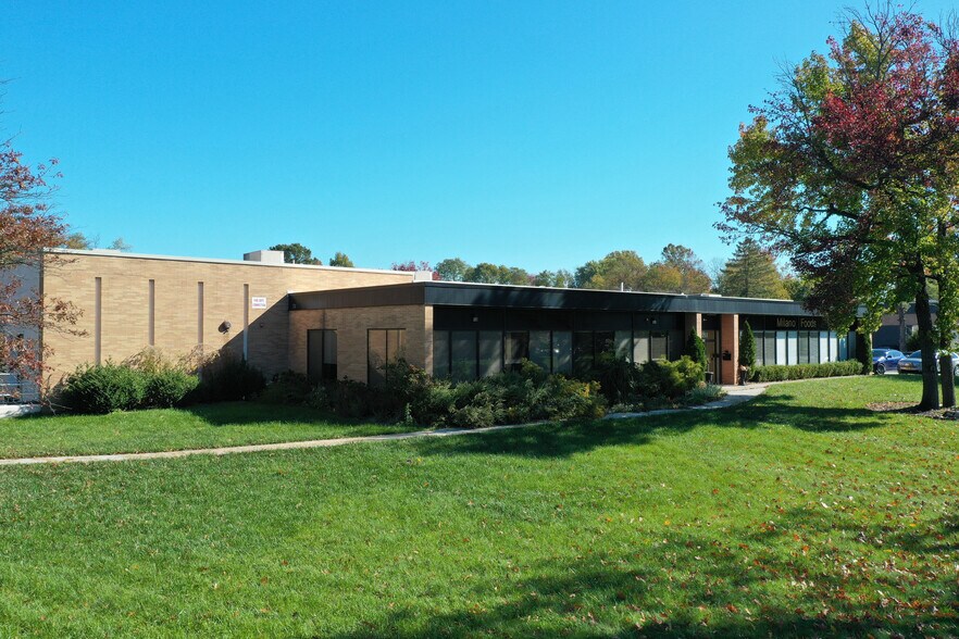 More Photos Of 1253 Glen Ave, Moorestown Warehouse For Lease