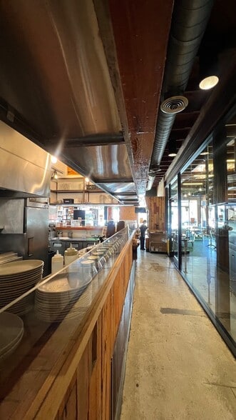 More Photos Of 8422-8428 W 3rd St, Los Angeles Restaurant For Lease