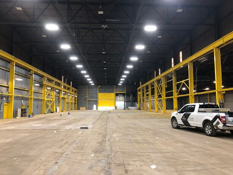 More Photos Of 1 Chandler Rd, Amherst Distribution For Sale