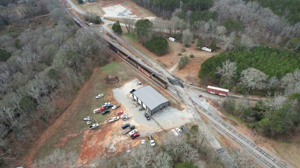 More Photos Of 200 Railroad St, Monticello Industrial For Sale