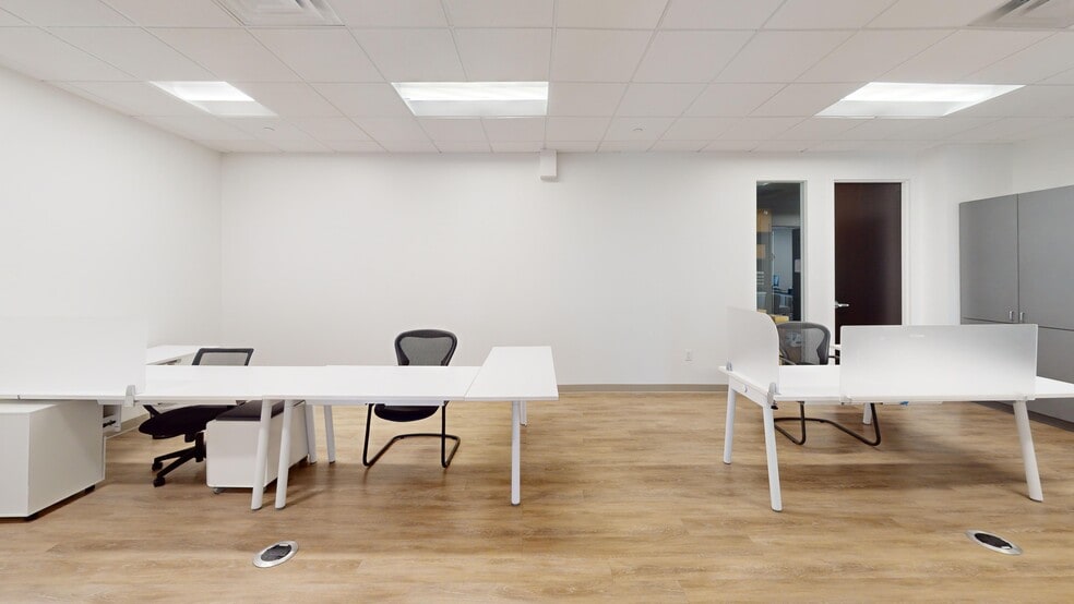 More Photos Of 150 E Palmetto Park Rd, Boca Raton Office Residential For Lease