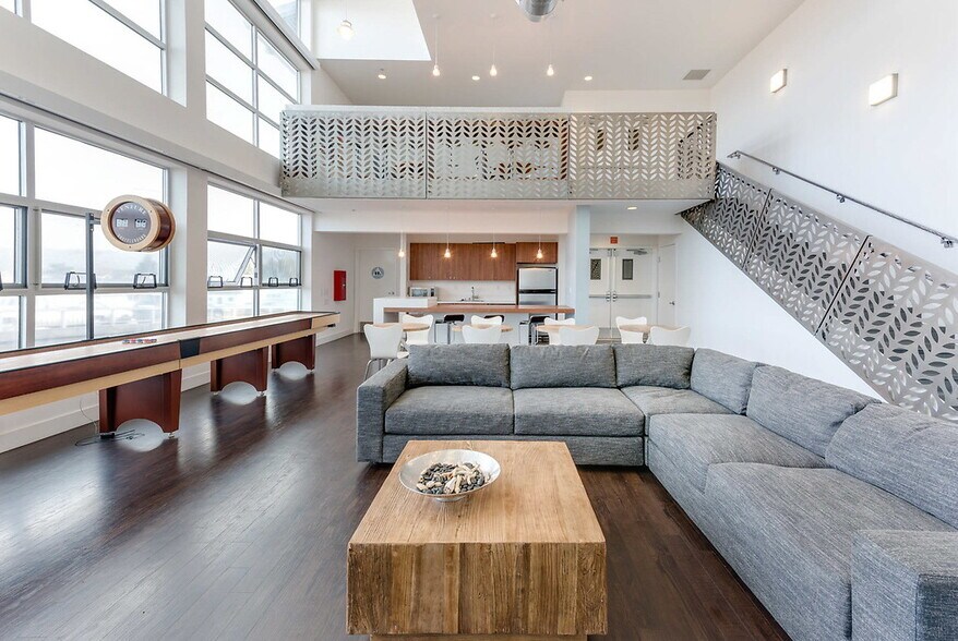 More Photos Of 700 University Ave, Berkeley Multifamily For Sale