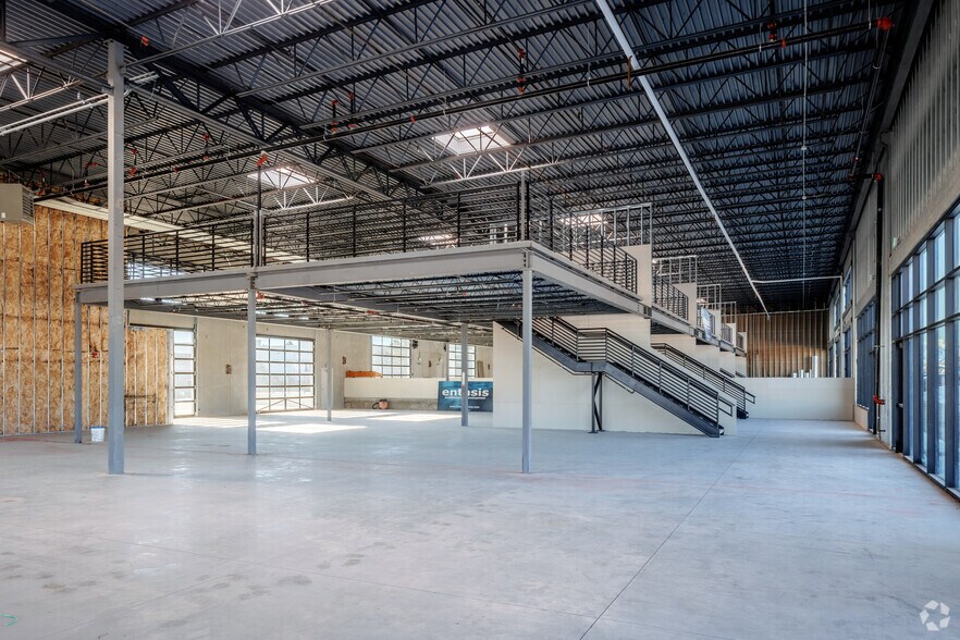 More Photos Of 199 S Taylor Ave, Louisville Research And Development For Lease