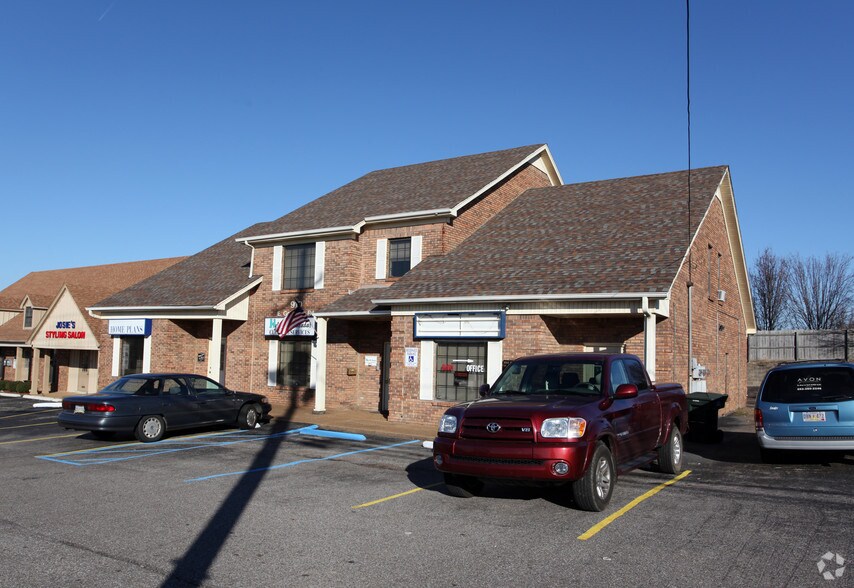 More Photos Of 910 Goodman Rd E, Southaven Coworking Space