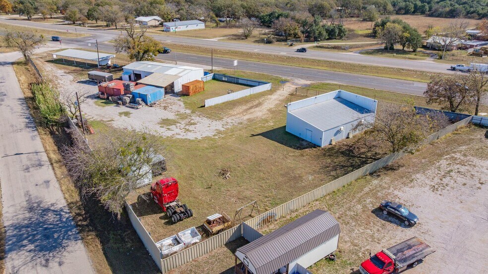 More Photos Of 5346 S US Highway 377, Stephenville Auto Repair For Sale
