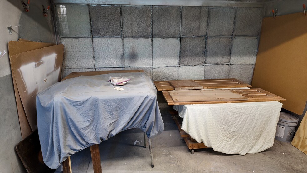 More Photos Of 5467 N Main St, Joplin Freestanding For Sale