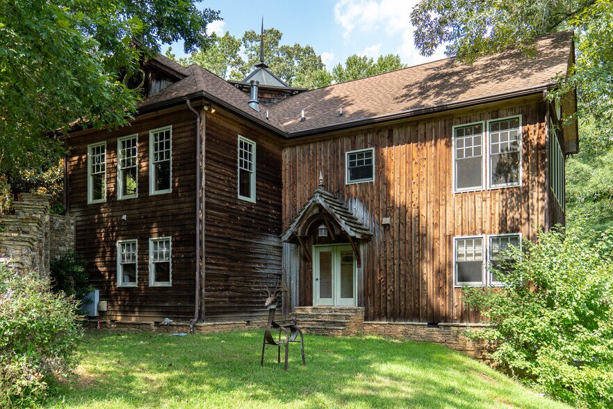 More Photos Of 9975 Ball Ground Hwy, Ball Ground General Retail For Sale