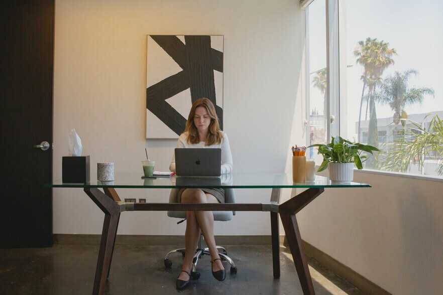 More Photos Of 8335 W Sunset Blvd, West Hollywood Office For Lease