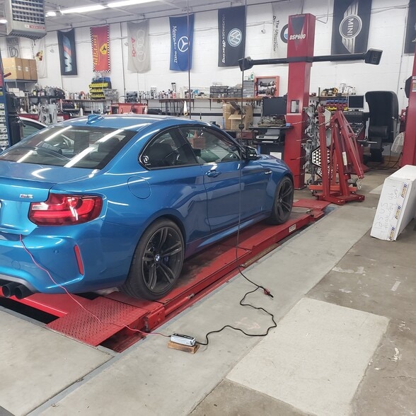 More Photos Of 125 46, Lodi Auto Repair For Lease