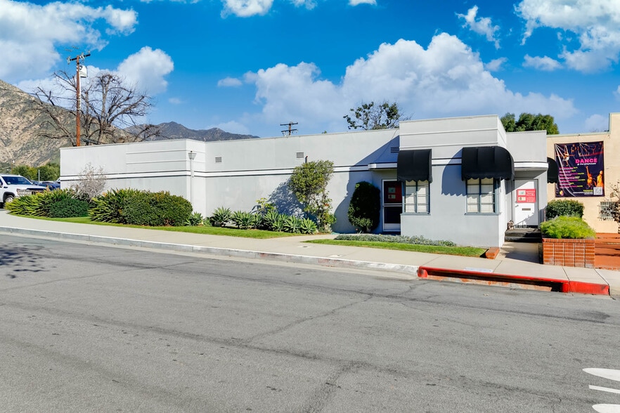 Primary Photo Of 95 W Sierra Madre Blvd, Sierra Madre Medical For Sale