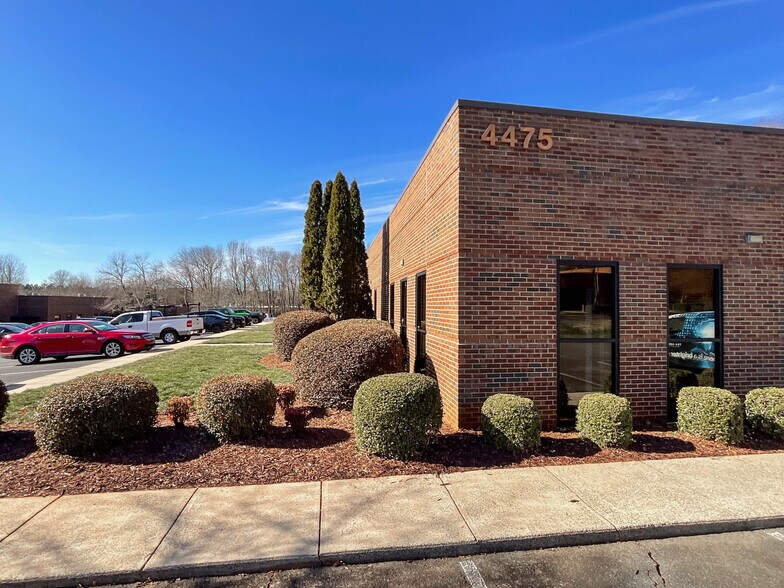 More Photos Of 4475 Morris Park Dr, Mint Hill Office For Sale