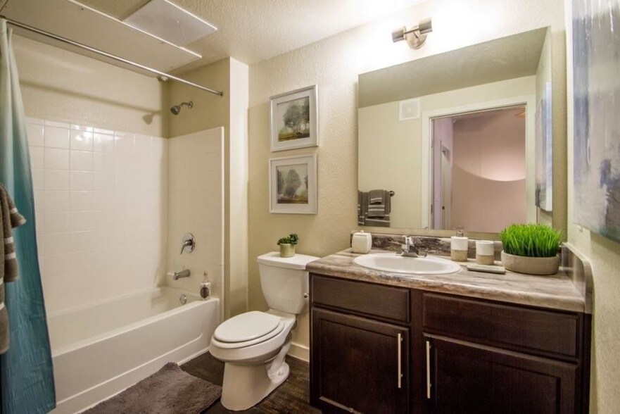 More Photos Of 410 S University Ave, Little Rock Apartments For Lease