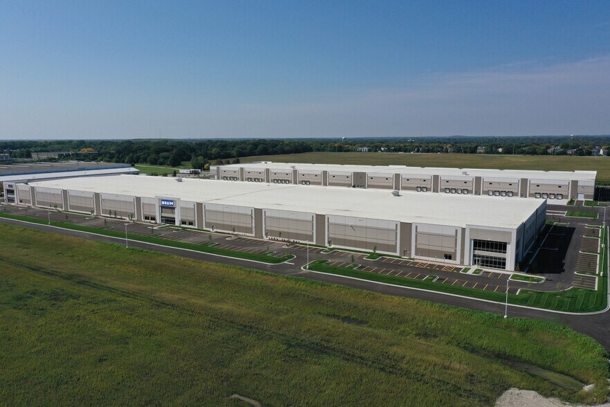 More Photos Of 2031 Geneva Dr, Geneva Unknown For Lease