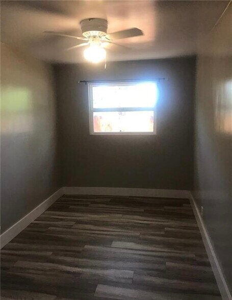 More Photos Of 2122 E St, La Verne Land For Sale