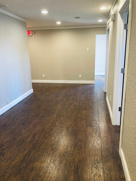 More Photos Of 25503 Main St, Nisswa Office For Sale