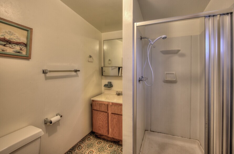 More Photos Of 195 E 200 N, Moab Specialty For Sale