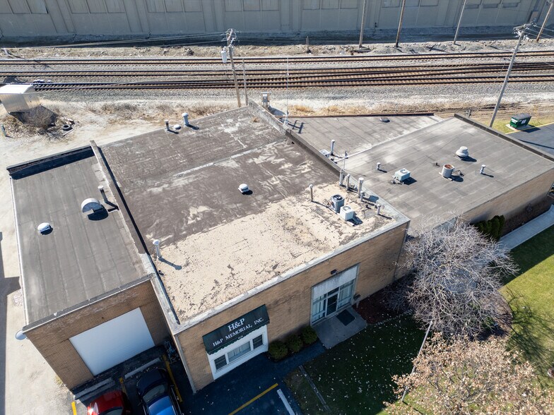 More Photos Of 4135 W 123rd St, Alsip Warehouse For Lease
