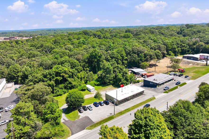 More Photos Of 1854 Thompson Bridge Rd, Gainesville Freestanding For Sale