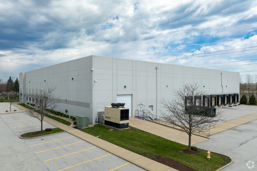 More Photos Of 18501 Northstar Ct, Tinley Park Food Processing For Sale