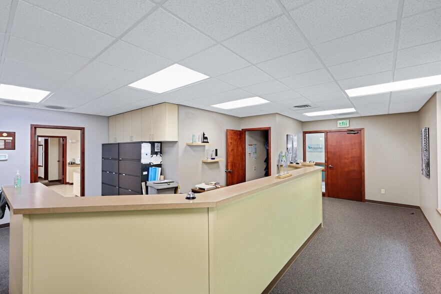 More Photos Of 1131 E Westview Ct, Spokane Medical For Lease