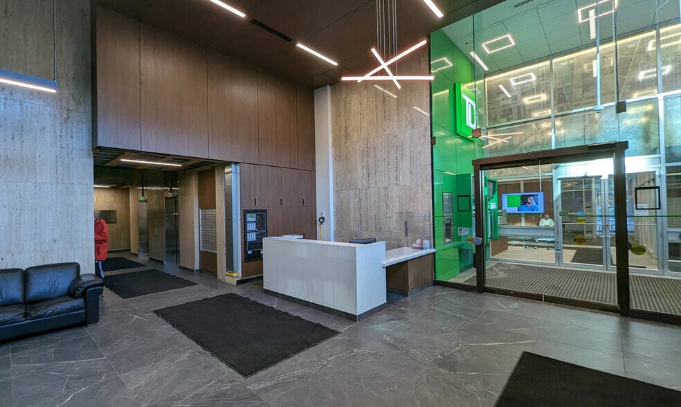 More Photos Of 1914 Hamilton St, Regina Office For Lease