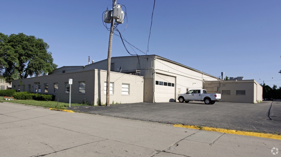 Primary Photo Of 2333 Cole St, Birmingham Warehouse For Sale