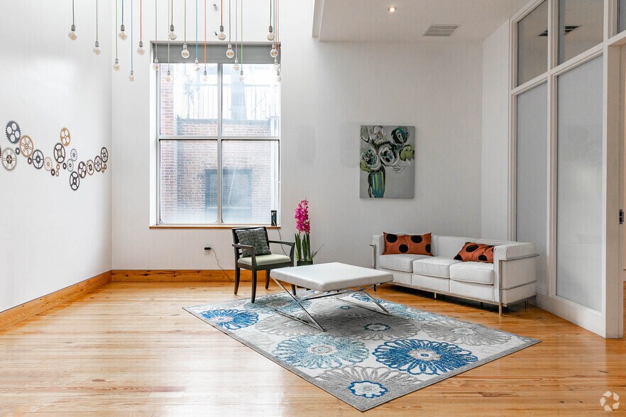 Photo of Pent Floor Ste Duplex