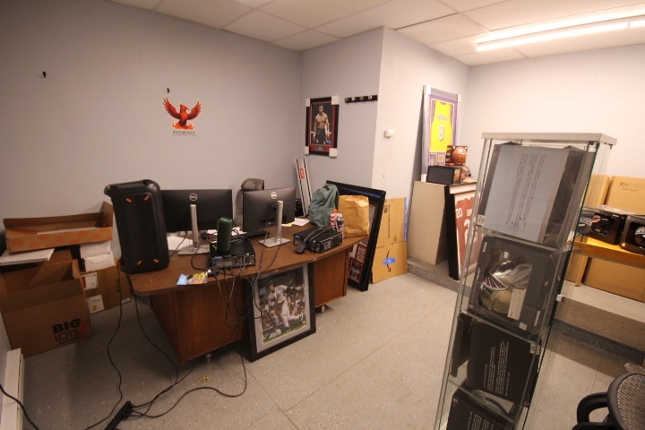 More Photos Of 21-69 S Main St, Leicester Service For Lease