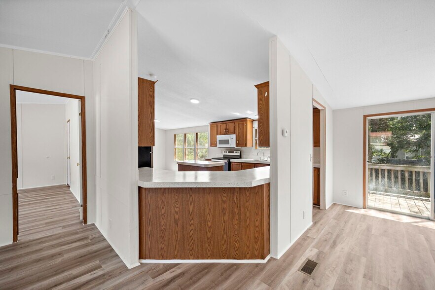 More Photos Of 16509 Brittany Way, Conroe Specialty For Sale