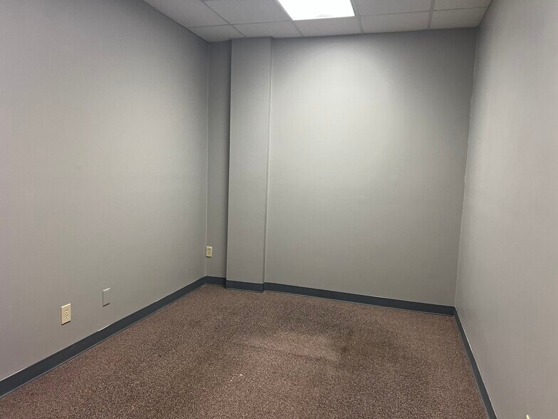 More Photos Of 232 N Main St, Marysville Office For Lease