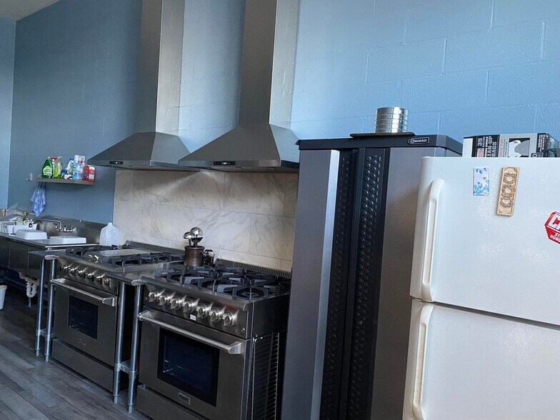 More Photos Of 16 Hillcrest Dr, Ravena Specialty For Sale