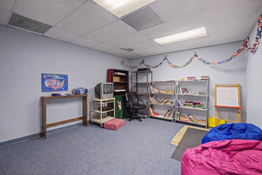More Photos Of 2111 Skyline Dr, Mesquite Religious Facility For Sale