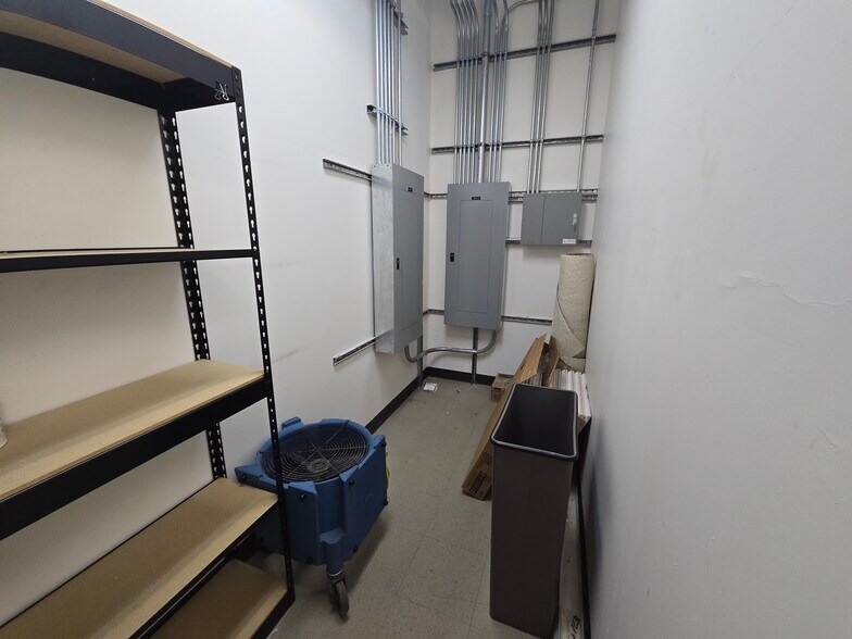 More Photos Of 7598 Monterey St, Gilroy Apartments For Lease