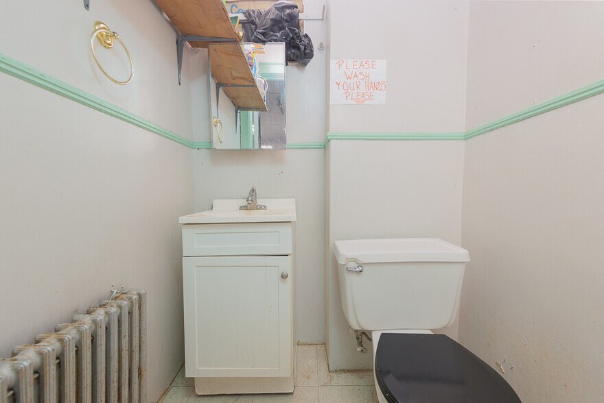 More Photos Of 7 New Main St, Haverstraw Storefront Retail Residential For Sale