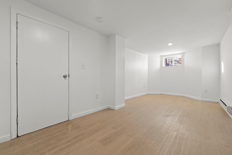 More Photos Of 168 Sherman Ave, Newark Apartments For Sale