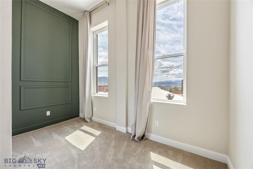 More Photos Of 140 W Park St, Butte Apartments For Sale