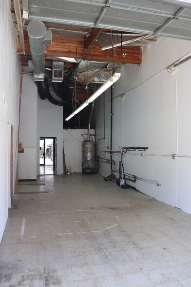 More Photos Of 2485 Autumnvale Dr, San Jose Warehouse For Sale