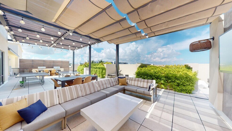 More Photos Of 40 NE 7th Ave, Delray Beach Apartments For Lease