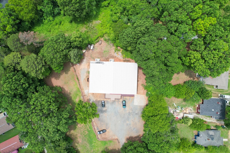 More Photos Of 4409 Hovis Rd, Charlotte Specialty For Sale