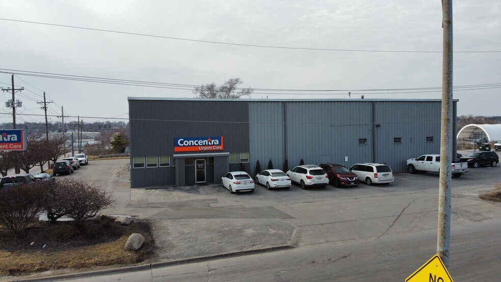 More Photos Of 2900 F St, Omaha Warehouse For Sale