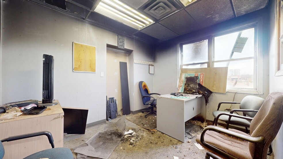 More Photos Of 285 W White Horse Pike, Galloway Auto Dealership For Sale