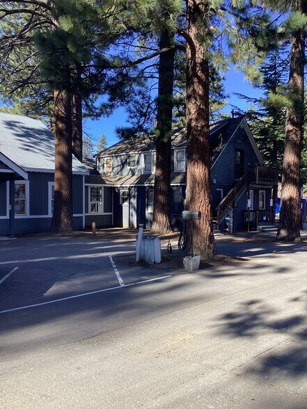 More Photos Of 3542 Lake Tahoe Blvd, South Lake Tahoe Restaurant For Sale