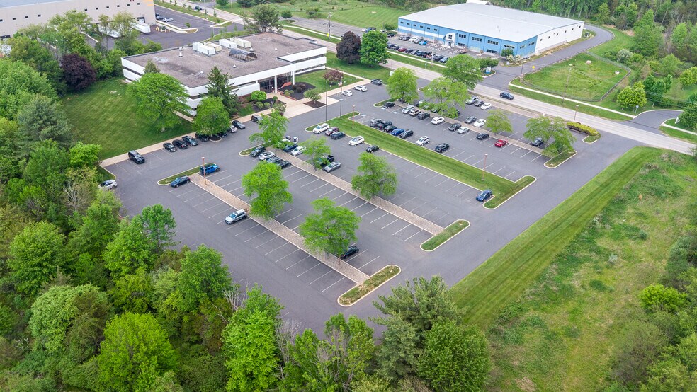 More Photos Of 1900 AM Dr, Quakertown Medical For Lease
