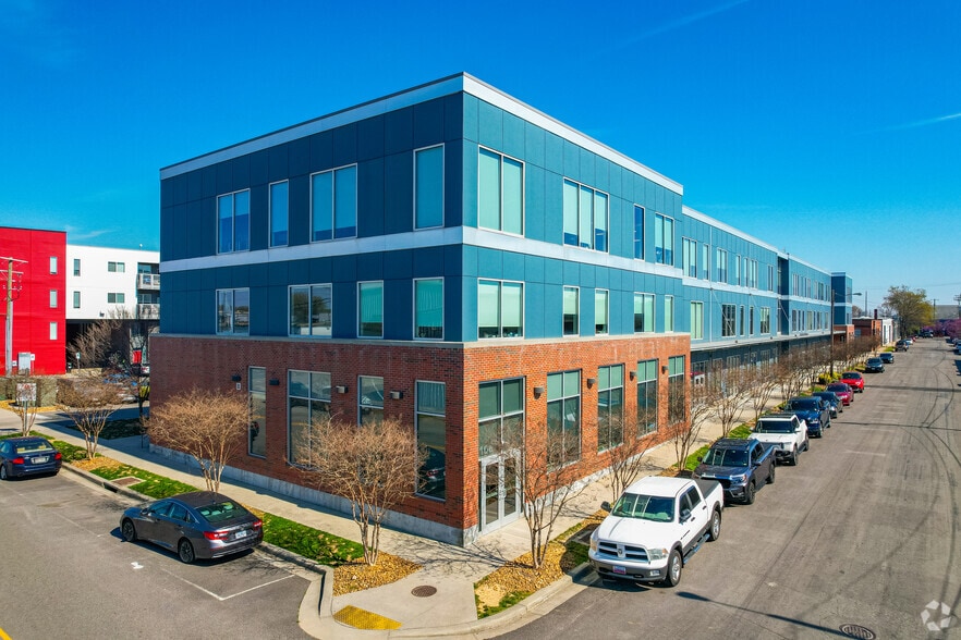 More Photos Of 3200 Rockbridge St, Richmond Medical For Lease