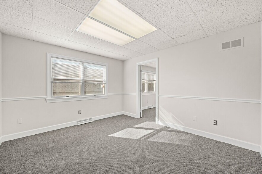 More Photos Of 300 W Trenton Ave, Morrisville Office For Sale