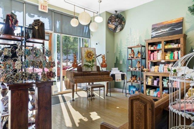 More Photos Of 714 Gay, Knoxville General Retail For Lease