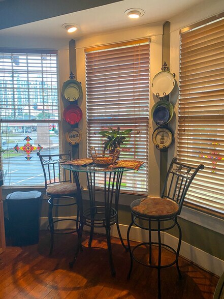 More Photos Of 715 Broadway St, Galveston Flex For Sale