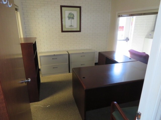 More Photos Of 2500 Charleston Hwy, Cayce Bank For Lease
